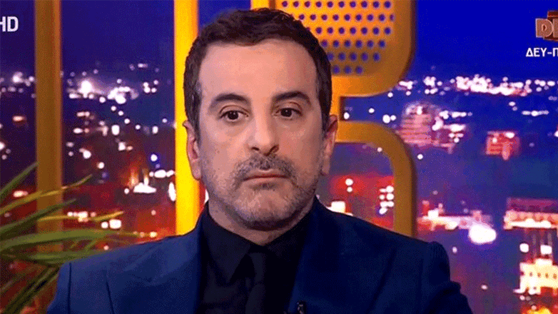 Στέλιος Κουδουνάρης: «Μια τραγουδίστρια μου ζήτησε να φορέσει φόρεμά μου δωρεάν και της είπα να έρθει να τραγουδήσει στα γενέθλιά μου» Στέλιος Κουδουνάρης: «Μια τραγουδίστρια μου ζήτησε να φορέσει φόρεμά μου δωρεάν και της είπα να έρθει να τραγουδήσει στα γενέθλιά μου»