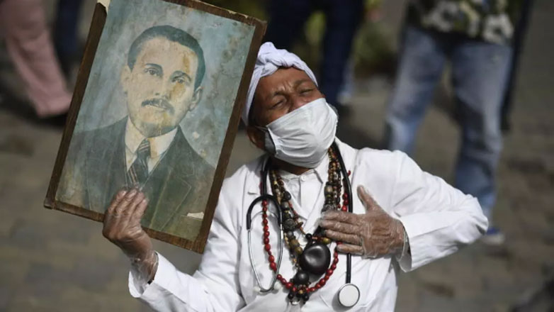 Βενεζουέλα: Ο «γιατρός των φτωχών» Χοσέ Γκρεγκόριο Ερνάντες θα γίνει ο πρώτος άγιος της χώρας