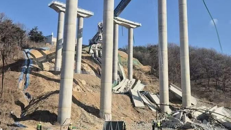 Νότια Κορέα: Τουλάχιστον δύο νεκροί από την κατάρρευση γέφυρας