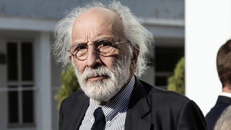 O Αλέξανδρος Λυκουρέζος ξεκαθαρίζει για την υγεία του: «Δεν υπάρχει εγκεφαλικό»