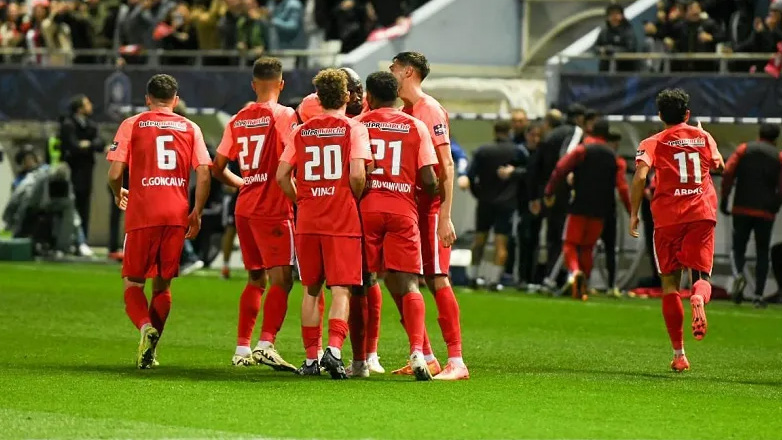 Κύπελλο Γαλλίας: Ιστορική πρόκριση για τις Κάννες, στα πέναλτι πέρασε η Ρεμς Κύπελλο Γαλλίας: Ιστορική πρόκριση για τις Κάννες, στα πέναλτι πέρασε η Ρεμς