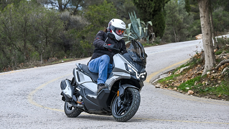 Περιπέτεια στην καθημερινότητα με SYM ADX 300