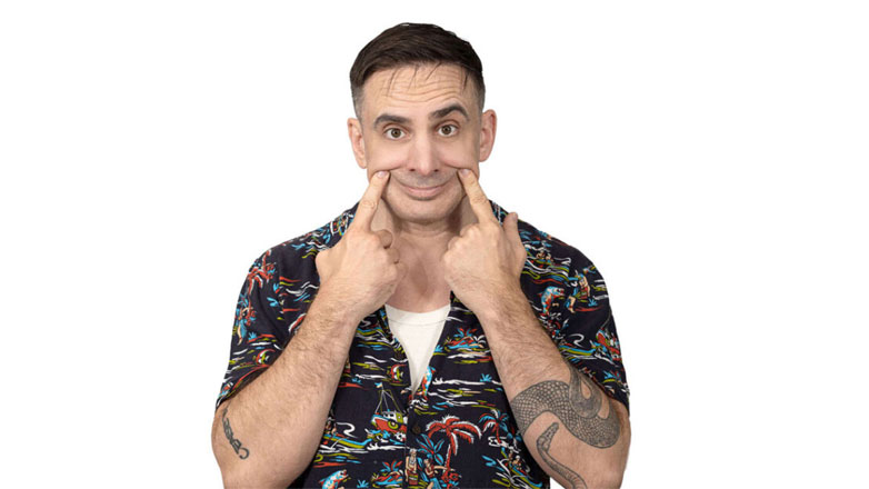 Μάκης Παπασημακόπουλος: «Είδα τον εαυτό μου στα χειρότερά του και κατάλαβα ότι χρειάστηκε να τον βοηθήσω»