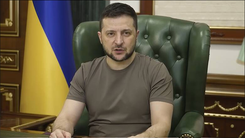 Ζελένσκι: «Είναι σημαντικό να μην σταματήσει η αμερικανική βοήθεια»