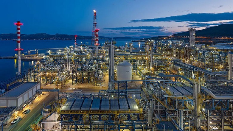 Η HELLENiQ ENERGY παρουσιάζει ισχυρές λειτουργικές επιδόσεις σε όλες τις δραστηριότητες