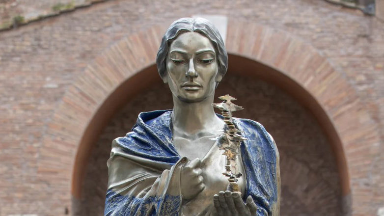 Ρώμη: Γλυπτό με τη μορφή της Μαρίας Κάλλας τοποθετήθηκε στην είσοδο του ναού του Αγίου Θεοδώρου