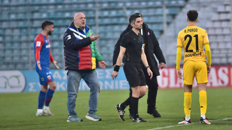 «Χαρτοπόλεμος» ανακοινώσεων μεταξύ Άρη και Βόλου