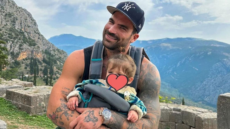 Δημήτρης Αλεξάνδρου: Καθαρά Δευτέρα μακριά απ’ τον γιο του – Η επικοινωνία μέσω κάμερας