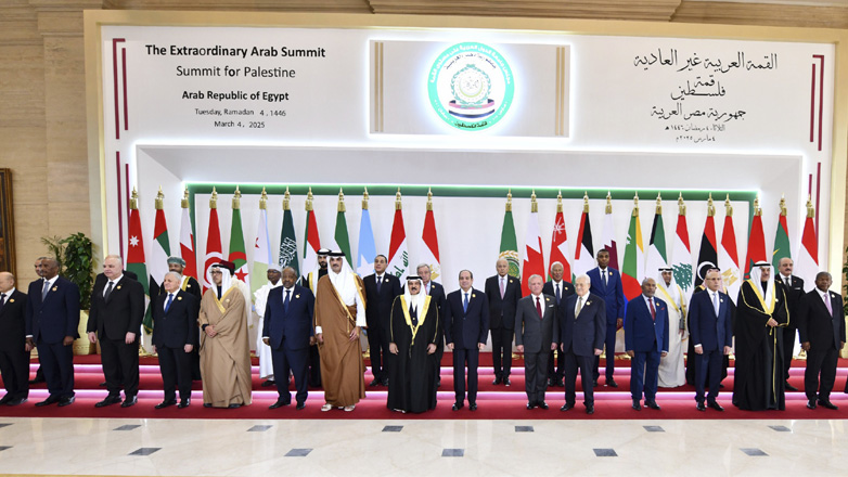 Αίγυπτος: Η αραβική σύνοδος προειδοποιεί για τις «ειδεχθείς» προσπάθειες εκτοπισμού του παλαιστινιακού λαού από τη γη του