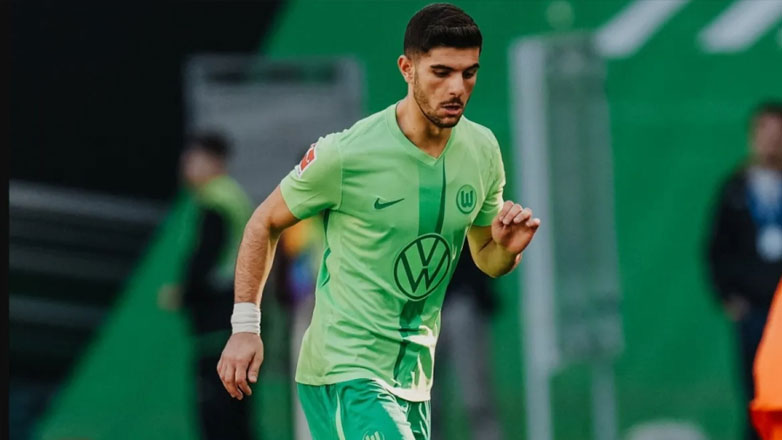 Λίβερπουλ: Ο Σλοτ έχει στη λίστα του τον Κουλιεράκη