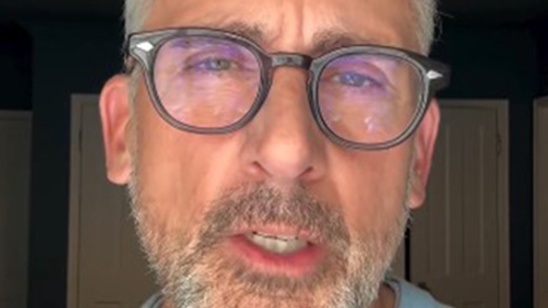 Στιβ Καρέλ: Αναλαμβάνει δράση για μαθητές που επλήγησαν από τις πυρκαγιές στο Λος Άντζελες