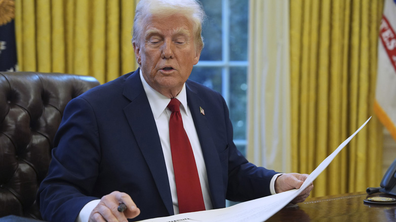 Wall Street Journal: Ο Τραμπ θα καταργήσει το υπουργείο Παιδείας