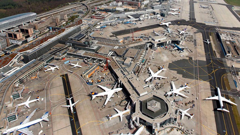 Εικοσιτετράωρη απεργία στα γερμανικά αεροδρόμια τη Δευτέρα