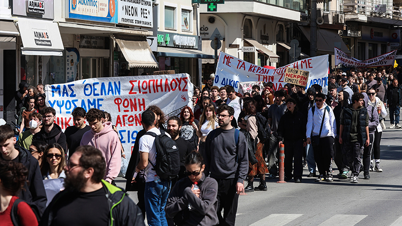 Πορεία μαθητών – φοιτητών για τα Τέμπη και στο Ηράκλειο