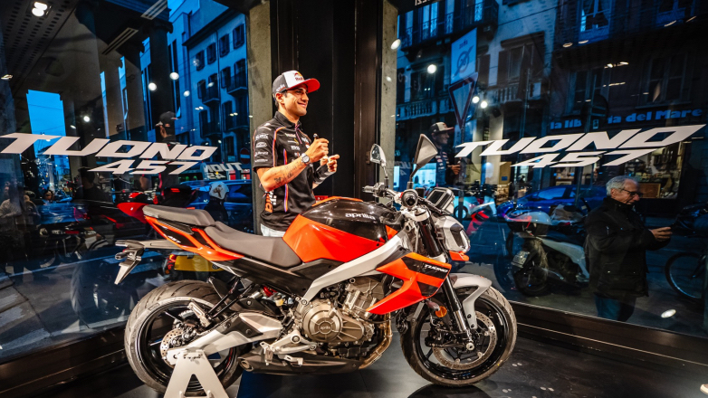 Ο Jorge Martin ξεκινά τις προ-παραγγελίες για την Aprilia Tuono 457