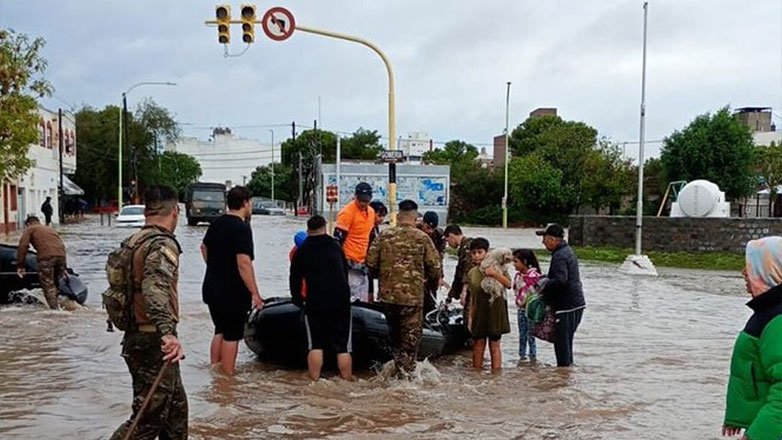 Αργεντινή: 12 νεκροί από τις καταρρακτώδεις βροχές στην Μπαΐα Μπλάνκα