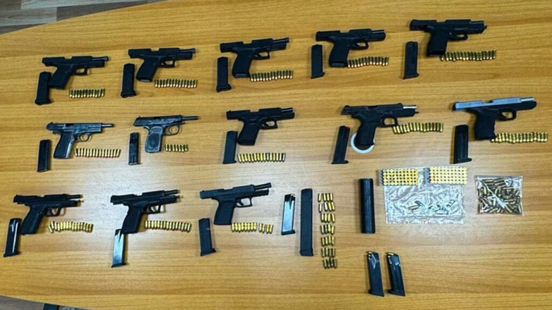 Το οπλοστάσιο των Τούρκων που συνελήφθησαν για τη διπλή ανθρωποκτονία στη Γλυφάδα