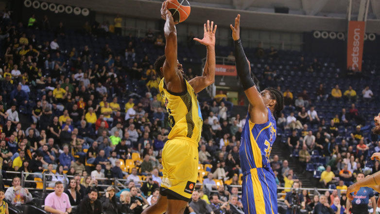 Άνετα ο Άρης, 82-65 το Λαύριο