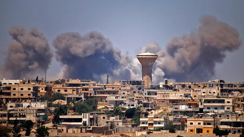 Ισραηλινά μαχητικά βομβάρδισαν δύο πρώην βάσεις του συριακού στρατού Ισραηλινά μαχητικά βομβάρδισαν δύο πρώην βάσεις του συριακού στρατού