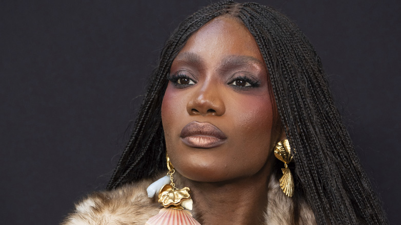 Billboard: H Doechii κατακτά το Βραβείο «Γυναίκα της Χρονιάς» για το 2025