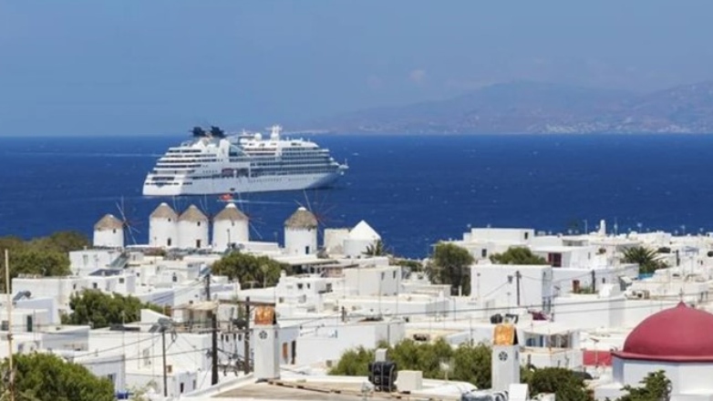 Νωρίτερα ξεκινούν φέτος οι κρουαζιέρες στη Μύκονο