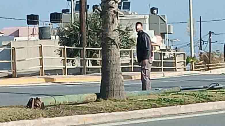 Ηράκλειο: Πτώση κολόνας ηλεκτροφωτισμού από τους ισχυρούς ανέμους
