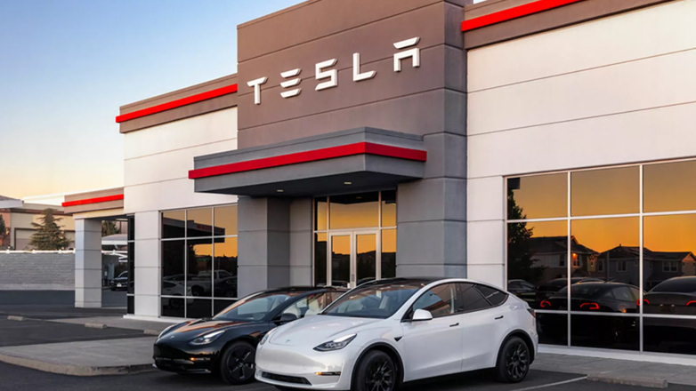 Η μετοχή της Tesla κατέρρευσε εξανεμίζοντας 800 δις. δολάρια