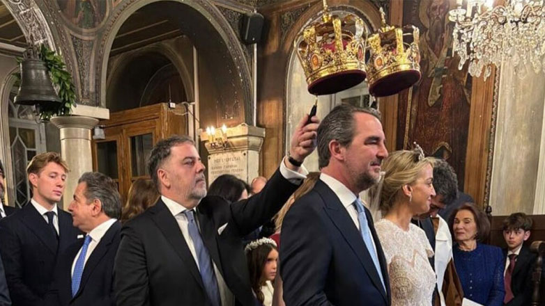 Νικόλαος Ντε Γκρες & Χρυσή Βαρδινογιάννη: Στη δημοσιότητα οι φωτογραφίες με τα στέφανα-στέμματα που είχαν στον γάμο τους