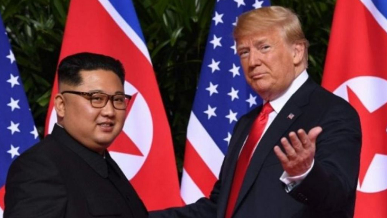 Ο Τραμπ συνεχίζει να έχει καλές σχέσεις με τον Κιμ Γιονγκ Ουν