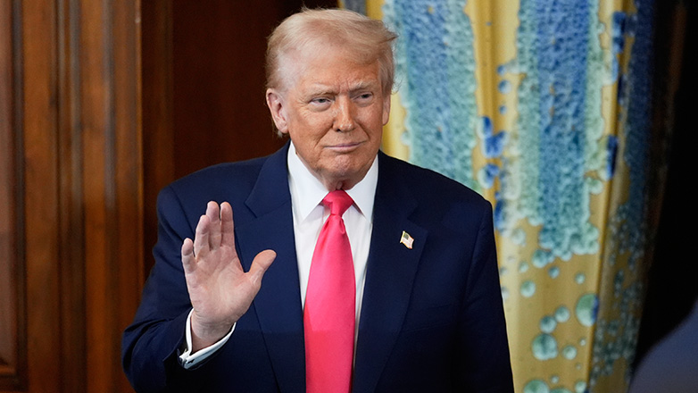 Τραμπ: Ελπίζω η Ρωσία να κάνει το σωστό