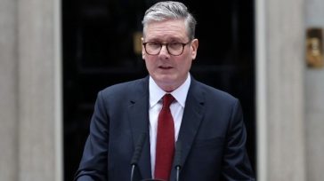 Στάρμερ: Οι περιβαλλοντικές επιπτώσεις από τη σύγκρουση του τάνκερ και του φορτηγού πλοίου έχουν περιοριστεί