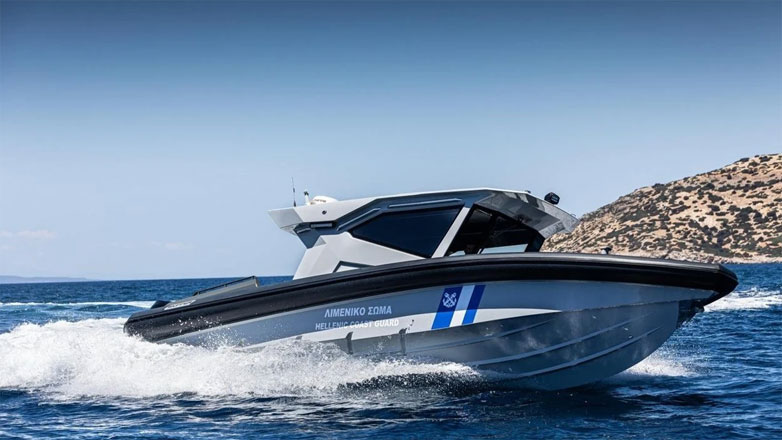 Νεκρή βρέθηκε η 61χρονη που έπεσε από πλοίο στον Σαρωνικό