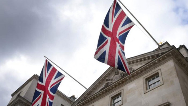 Η Βρετανία αυξάνει κατά 2 δισ. λίρες τις πιστώσεις για εξαγωγές όπλων