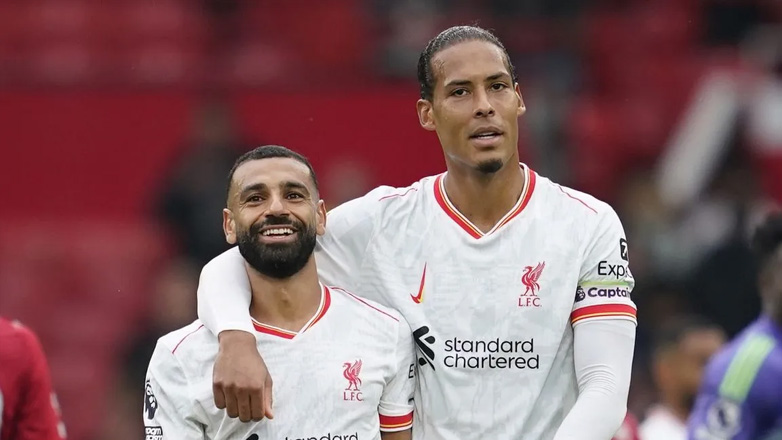 Η Adidas βοηθά τη Λίβερπουλ να κρατήσει τους Σαλάχ και Φαν Ντάικ