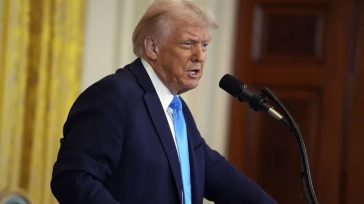 Ο Τραμπ εξαπολύει απειλές κατά του Ιράν, προαναγγέλλοντας «ολέθριες συνέπειες»