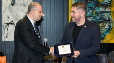 Στη Βουλή το θέμα των ναυτικών φωτοβολίδων