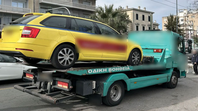 Σύλληψη τεσσάρων οδηγών ταξί για είσπραξη υπερβολικού κομίστρου