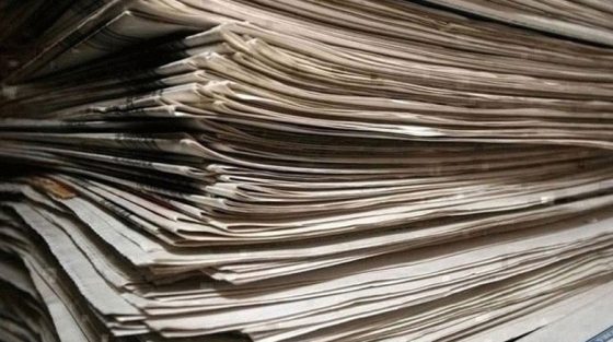 Τα πρωτοσέλιδα και τα οπισθόφυλλα των κυριακάτικων εφημερίδων