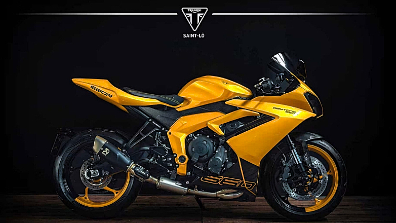 Η Triumph τα επιτρέπει όλα σε Διαγωνισμό Τροποποιήσεων στην Γαλλία