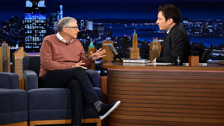 Ο Μπιλ Γκέιτς λέει ότι η AI θα αντικαταστήσει γιατρούς και δασκάλους μέσα σε 10 χρόνια και «οι άνθρωποι δεν θα χρειάζονται»