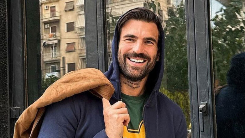 Δημήτρης Αλεξάνδρου: Ξεκίνησε τη μετακόμιση – «Καλύτερα πράγματα έρχονται, γιατί μας αξίζουν»