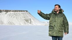 Τζέι Ντι Βανς: Η Δανία «δεν έχει κάνει καλή δουλειά» στη Γροιλανδία