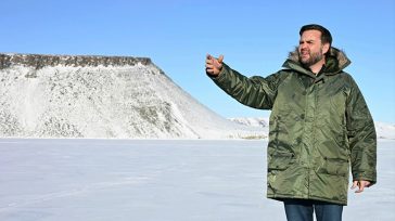 Τζέι Ντι Βανς: Η Δανία «δεν έχει κάνει καλή δουλειά» στη Γροιλανδία