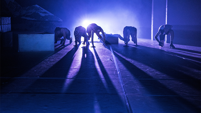 «Τα Σκυλιά» του Ανέστη Αζά έρχονται στο Θέατρο Κιβωτός