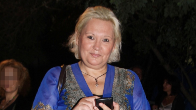 Καίτη Φίνου: Αποχαιρέτησε τα ξανθά μαλλιά μετά από 45 χρόνια – Η εντυπωσιακή αλλαγή στην εμφάνισή της