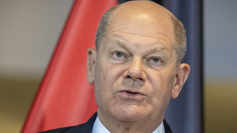 Σολτς: Η ΕΕ θα απαντήσει με μια φωνή στους δασμούς, εάν οι ΗΠΑ δεν της αφήσουν άλλη επιλογή