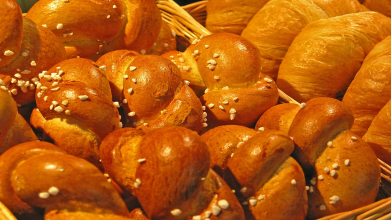 Ανακάλυψε τα μυστικά για αφράτα τσουρέκια με την κουζινομηχανή σου