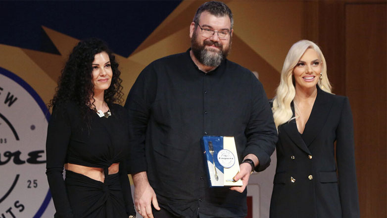 Η Ιωάννα Μαλέσκου παρουσίασε τα βραβεία Tasty Awards 2025 x Esquire – Ποιοι επώνυμοι έδωσαν το παρών