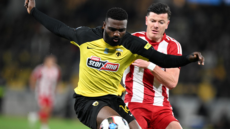 Η AEK πήρε τη νίκη (2-0) ψυχολογίας, ο Oλυμπιακός την πρόκριση στον τελικό Κυπέλλου