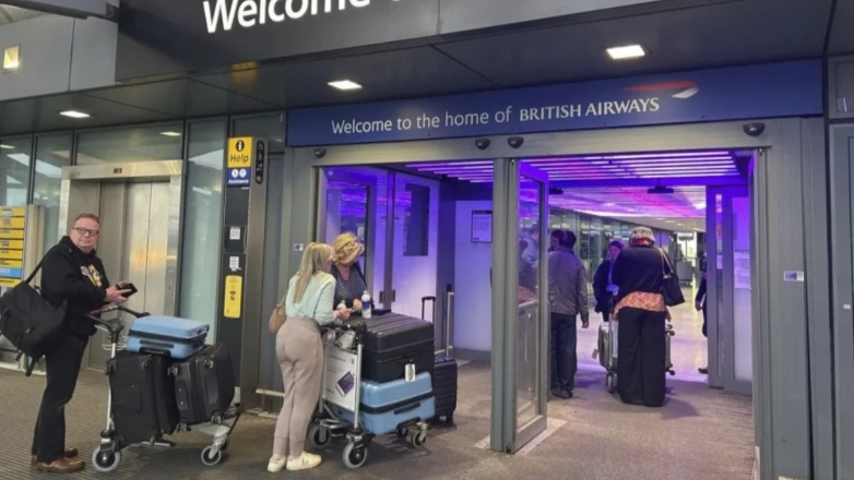 Mε ηλεκτρονική άδεια από σήμερα τα ταξίδια στη Βρετανία